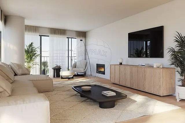 3-Bedroom Apartment for Sale in Lisbon